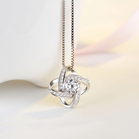 Collana Con Pendente a Quadrifoglio Rotante in Argento Sterling S925 Con Zirconia Gioielli di Lusso per Donna