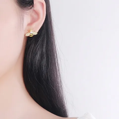 Orecchini a Bottone Asimmetrici in Argento Sterling S925 Ape Margherita per Donna Coreani Smalto Strass Perle Artificiali