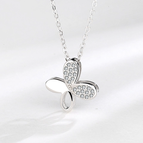 Collana con Pendente a Farfalla in Argento Sterling 925 per Donna con Strass Intarsiati Catena da Clavicola Elegante Gioiello Regalo