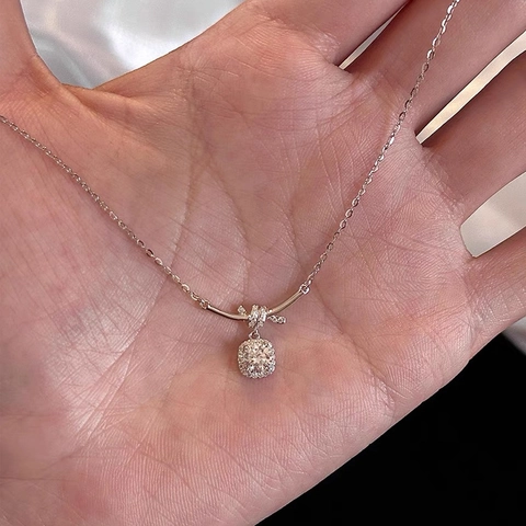 Collana Con Ciondolo Quadrato a Nodo in Argento Sterling 925 Lusso Zirconia Catena da Clavicola per Donna Gioielli Eleganti