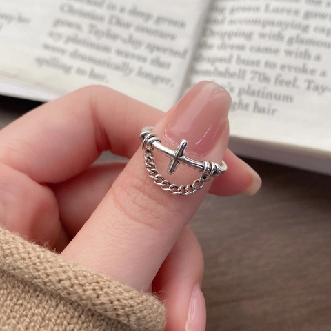 Anillo de Cadena con Cruz de Plata de Ley 925 Vintage para Mujer Apertura Ajustable Estilo Punk Gótico Plata Antigua Joyería de Dedo Pulida
