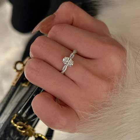 Anello Balletto Rotante in Argento Sterling 925 per Donna Elegante Strass Ovale Intarsiato Fascia Infinity Gioielli