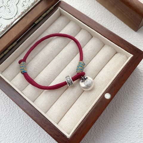 Bracciale Vintage in Corda Rossa in Argento Fine S999 per Donna Stile Cinese Intrecciato a Mano Con Lucchetto Fu Gioielli