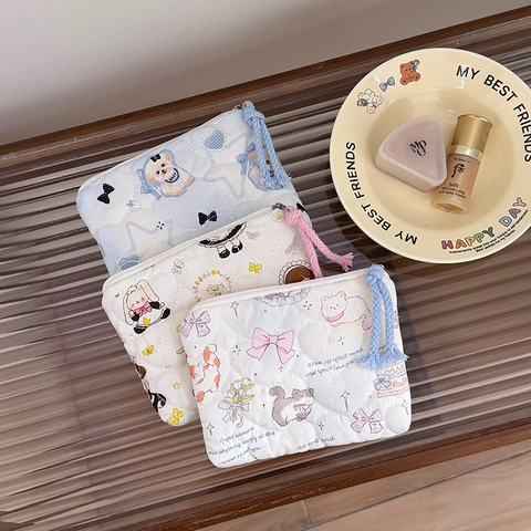 Cute Floral Quilted Cosmetic Bag Soft Cotton Portable Makeup Pouch Daily Storage Bag For Women Travel Toiletry Organizer