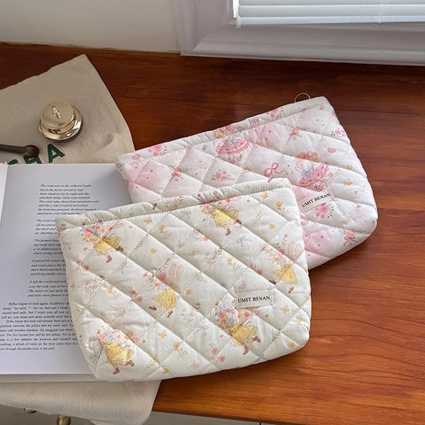 French Style Quilted Cotton Makeup Bag Large Capacity Cartoon Animal Printed Toiletry Organizer Zipper Washroom Cosmetic Bag For Women