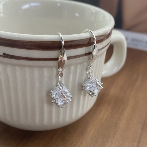 Pendientes de Gancho de Cubo de Plata de Ley 925 Elegantes Zirconia Cúbica Pendientes Colgantes Geométricos para Mujer Joyas