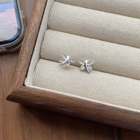 Elegant 925 Sterling Silver Dragonfly Stud Earrings For Women Niche Design Zirconia Inlaid Minimalist Fashion Jewelry Gift