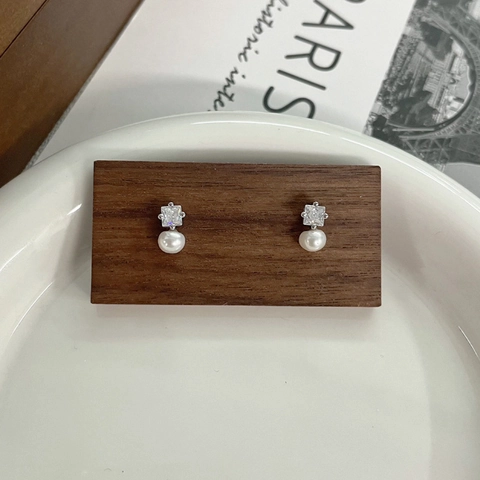 Élégantes Boucles d'Oreilles en Argent Sterling S925 Perles d'Eau Douce Clous Carrés en Zircone pour Femmes Bijoux de Luxe
