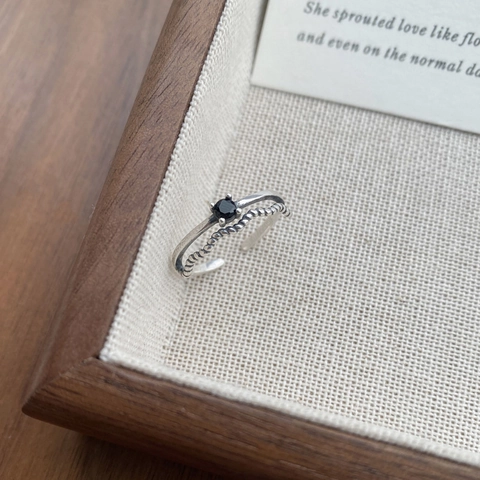 Vintage 925 Sterling Silver Double Layer Twisted Open Ring With Round Black Zirconia Minimalist Adjustable Finger Ring For Women Jewelry