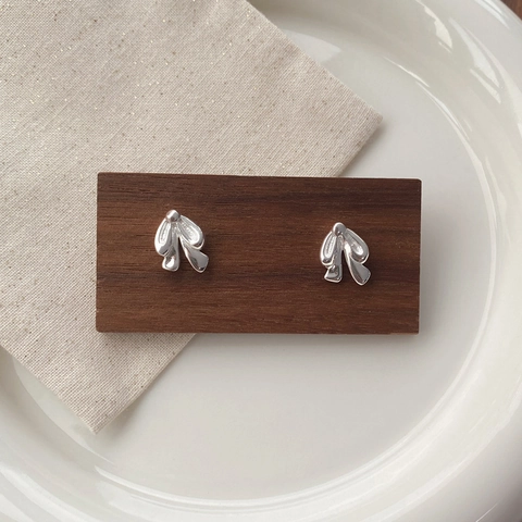 Orecchini a Bottone con Fiocco in Argento Sterling 925 per Donna Orecchini Minimalisti con Fiocco Lucido Gioielli di Moda Semplici