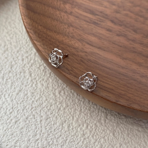 S999 Fine Silver Rose Flower Stud Earrings For Women Hollow Hollow-out Floral Zirconia Inlaid Elegant Small Ear Jewelry Gift