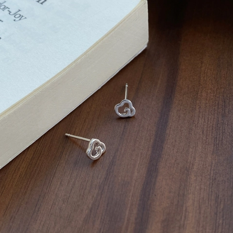 Minimalistische Wolken Ohrstecker 999 Sterlingsilber 925 Silber Ohrstecker-Stift Elegantes Muster Für Damen Schmuck