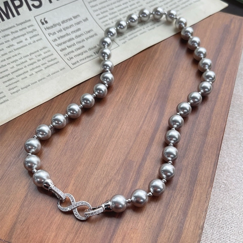 Elegante Madama Grau Künstliche Perlenkette Für Damen Mit 925 Sterlingsilber Unendlichkeitsschließe Strass Eingelegter Modeschmuck