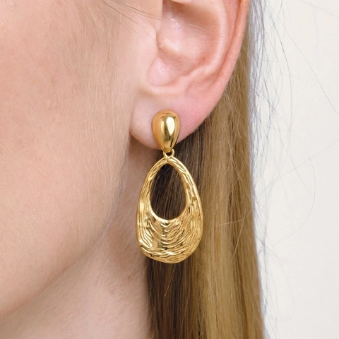 Orecchini Pendenti Goccia Martellato Placcato Oro 18K Acciaio Inossidabile 304 Texture Ondulata Per Donna Impermeabile