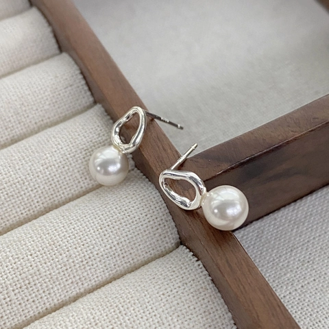 Tige en Argent Sterling 925 Boucles d'Oreilles Clous Perle Artificielle Géométrique Irrégulière pour Femmes Bijoux de Mode Simple Elégant