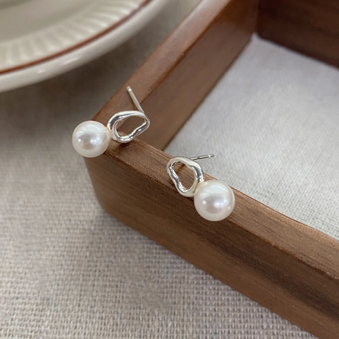 Tige en Argent Sterling 925 Boucles d'Oreilles Clous Perle Artificielle Géométrique Irrégulière pour Femmes Bijoux de Mode Simple Elégant