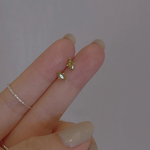 Minimalistische 925 Sterling Zilveren Oorknopjes Voor Dames Olijfgroen Marquise Slijpvorm Strass Ingelegd Kleine Eenvoudige Elegante Sieraden Cadeau
