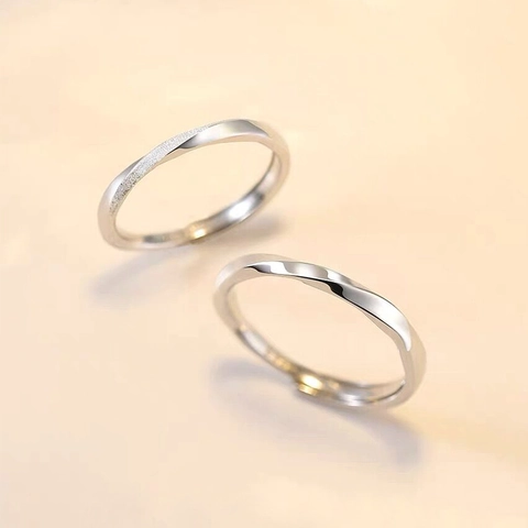 925 Sterling Silver Mobius Rings For Couples Minimalist Polished Frosted Finish Adjustable Open Rings Valentine's Day Gift Jewelry