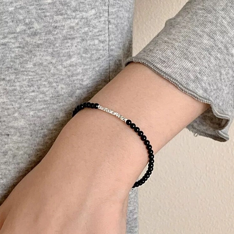 Bracciale di Perle in Argento Sterling S925 e Agata Nera per Donna Texture in Metallo Martellato Minimalista Gioielli da Mano