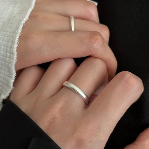 Μινιμαλιστικό Δαχτυλίδι Ζευγαριού S925 Sterling Ασημί Ματ Φινίρισμα Ανοιχτό Ρυθμιζόμενο Κοσμήματα για Άνδρες και Γυναίκες