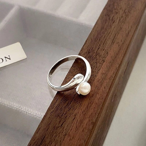 Französischer S925 Sterlingsilber Künstliche Perle Offener Ring Für Damen Minimalistischer Geometrischer Verstellbarer Fingerring