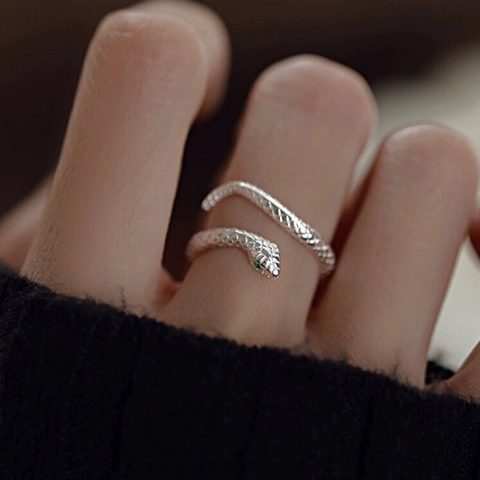 925 Sterlingsilber Schlangenring Mit Grünen Zirkonia Augen Verstellbare Schuppenstruktur Tier Wickelring Damen Schmuck