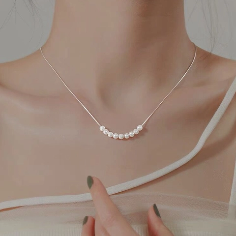 Elegant S925 Sterling Silver Round White Artificial Pearl Smile Necklace For Women Minimalist Clavicle Chain Jewelry For Daily Wear