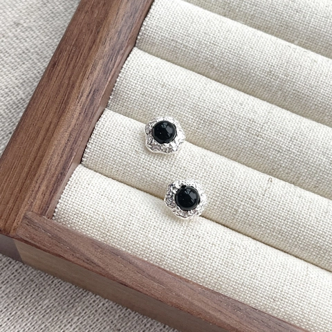 925 Sterling Silver Black Agate Stud Earrings Minimalist Lava Texture Hammered Vintage Cool Style Jewelry For Men Women