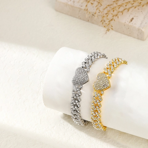 Hip Hop Alloy Rhinestone Heart Cuban Link Anklet For Women Men Iced Out Luxury Foot Chain Jewelry Gold Silver Tone
