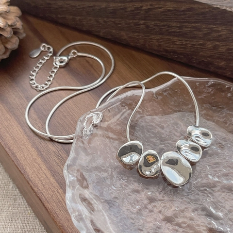 S925 Sterling Silver Irregular Round Disc Necklace Minimalist Snake Bone Chain For Women Commute Daily Jewelry