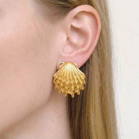 Shell Stud Earrings 304 Stainless Steel PVD Gold Plated Waterproof Hypoallergenic Ocean Style Beach Jewelry For Women