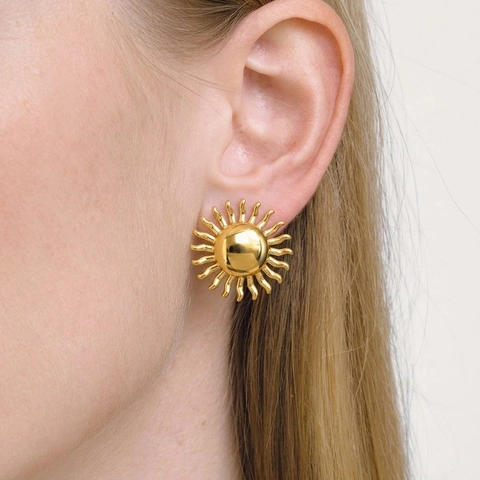 Orecchini A Bottone Sole Placcato Oro 18K Acciaio Inossidabile Impermeabile Ipoallergenico Lucido Vintage Per Donne
