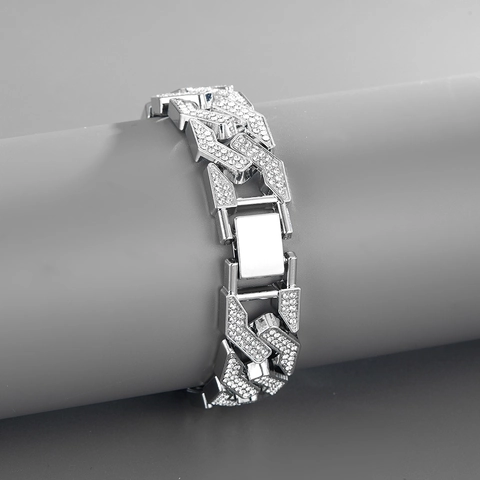 Unisex Hip Hop Iced Out Cuban Gliederkette Armband Legierung Strass Dicke Kette Breit Vielseitig Trendy Nachtclub Schmuck Für Damen Herren