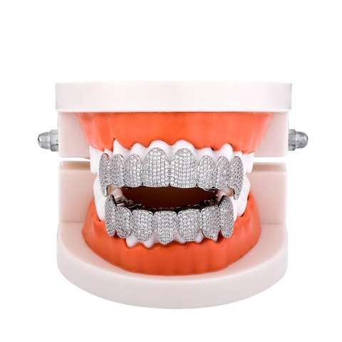 Iced Out Hip Hop Grillz Set 14K Gold Silver Plated Copper Zirconia Teeth Grillz For Men Women Party Jewelry