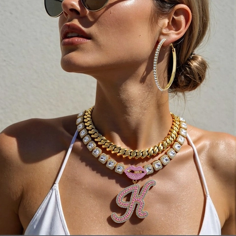 Set di Gioielli in Lega di Zinco Con Pendente a Lettera Iniziale e Labbra Con Strass Catena Tennis Cubana Donna