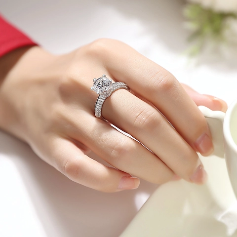 Anillo de Plata de Ley 925 con Diamante de Laboratorio y Moissanita Mujer Lujo Talla Brillante Redonda Seis Garras Alianza Boda