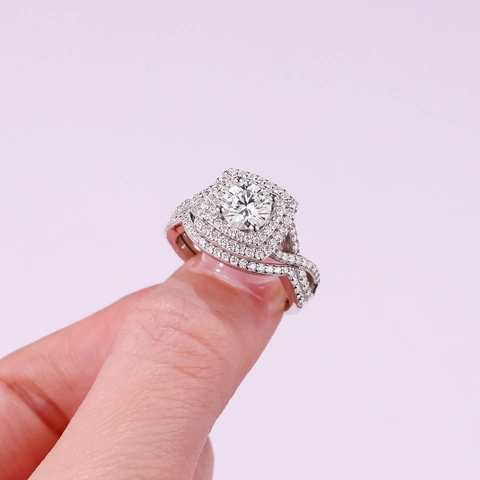 Luxe Zilveren Dubbele Halo Moissaniet Bruidsring Set Met Gedraaide Schacht Glinsterende Stapelbare Trouwsieraden Voor Dames Verlovingscadeau