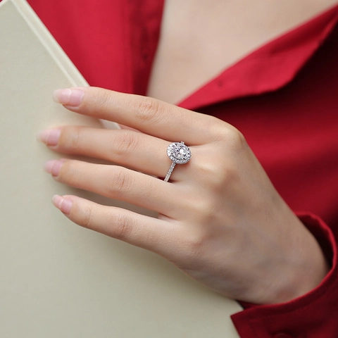 Luxury Oval Cut Moissanite Halo Ring S925 Sterling Silver 18K Gold Plated Engagement Wedding Ring For Women Fine Jewelry