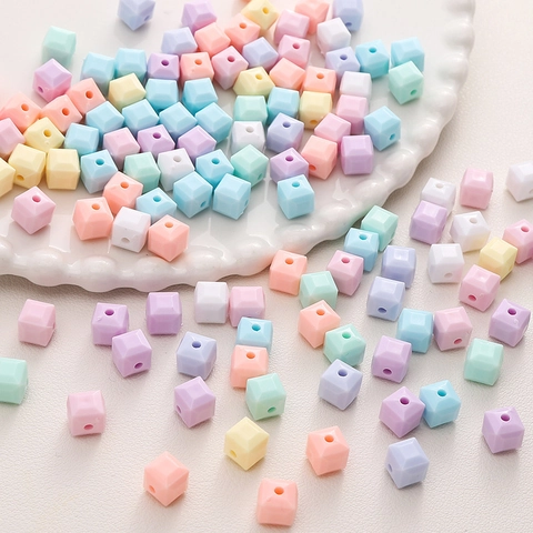 Perles Cubiques en Acrylique Couleur Macaron Couleur Unie Géométrique Facettée Perles Enfilage pour Bracelet Collier Boucles d'Oreilles DIY