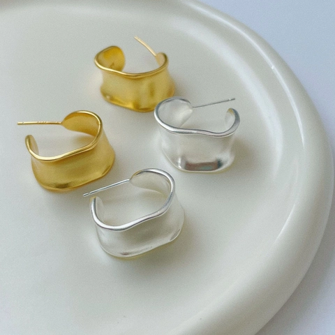 Minimalist 925 Sterling Silver Frosted Stud Earrings Irregular Wave C Shape Matte Gold Silver Earrings For Women Daily Jewelry