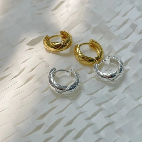 Orecchini a Bottone in Argento Sterling 925 con Motivo Trapuntato Stile Geometrico a Cerchio Gioielli Placcati in Oro e Argento