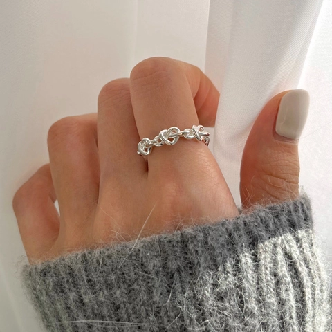 Elegant 925 Sterling Silver Heart Linked Chain Ring Women Minimalist Adjustable Hollow Band Jewelry Korean Style Accessory