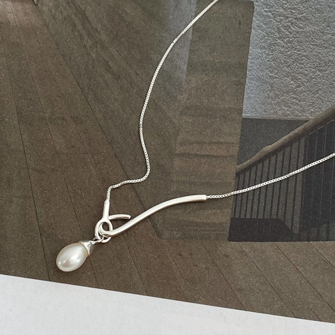 Elegante Collana Con Ciondolo a Gancio in Perla d'Acqua Dolce in Argento Sterling 925 per Donna Gioielli Minimalisti in Stile Ins
