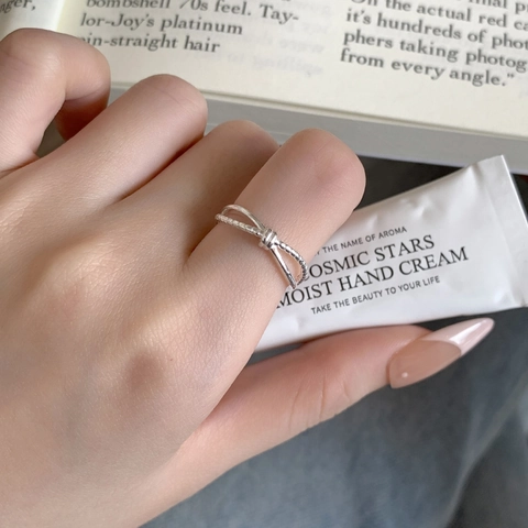 Anillo Ajustable Abierto de Plata de Ley 925 Con Nudo Retorcido Minimalista Joyas Geométricas Elegantes Para Mujer Diario
