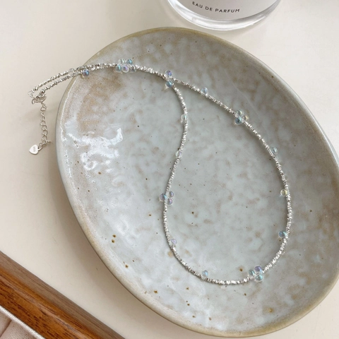 925 Sterling Silver Necklace With Iridescent Glass Beads Sweet Minimalist Neckwear For Women Minimalist Clavicle Chain Jewelry