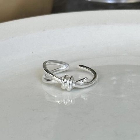 Anillo de Nudo de Plata de Ley 925 Minimalista Moderno para Mujer Elegante Anillo de Dedo Abierto Ajustable Accesorio de Joyería