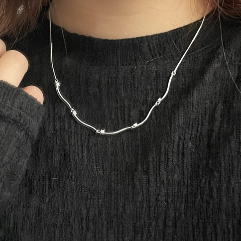 925 Sterling Silver Necklace With Wave Pattern Design And Cubic Zirconia Minimalist Clavicle Chain Jewelry For Women