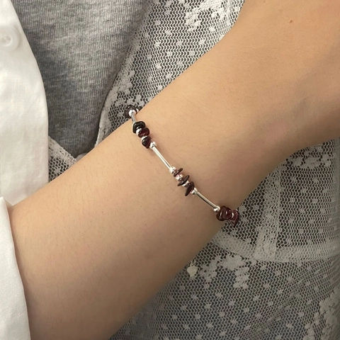 Bracciale in Argento Sterling 925 Con Perline di Granato Naturale Per Donna Fatto a Mano in Pietra Irregolare Catena Regolabile Bracciale Con Ciondolo a Cuore