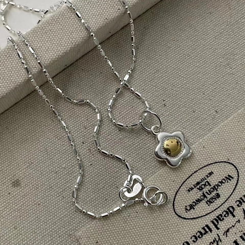 Collana con Pendente a Forma di Girasole e Faccina Sorridente in Argento Sterling S925 per Donna Minimalista Coreana Oro Argento Bicolore Catena a Margherita Gioielli