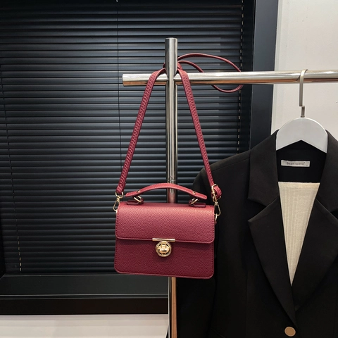 Vintage Lychee Pattern PU Leather Small Square Bag For Women Luxury Solid Color Handbag With Metal Lock Elegant Crossbody Shoulder Bag